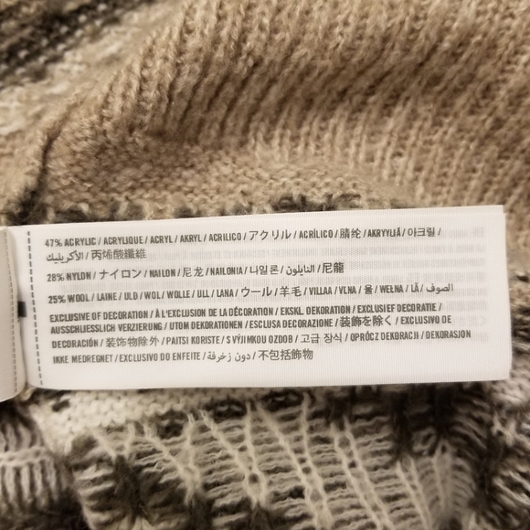 Abercrombie & Fitch Brown & Cream Aztec Print Waterfall Front Cardigan XS-S - Picture 7 of 12